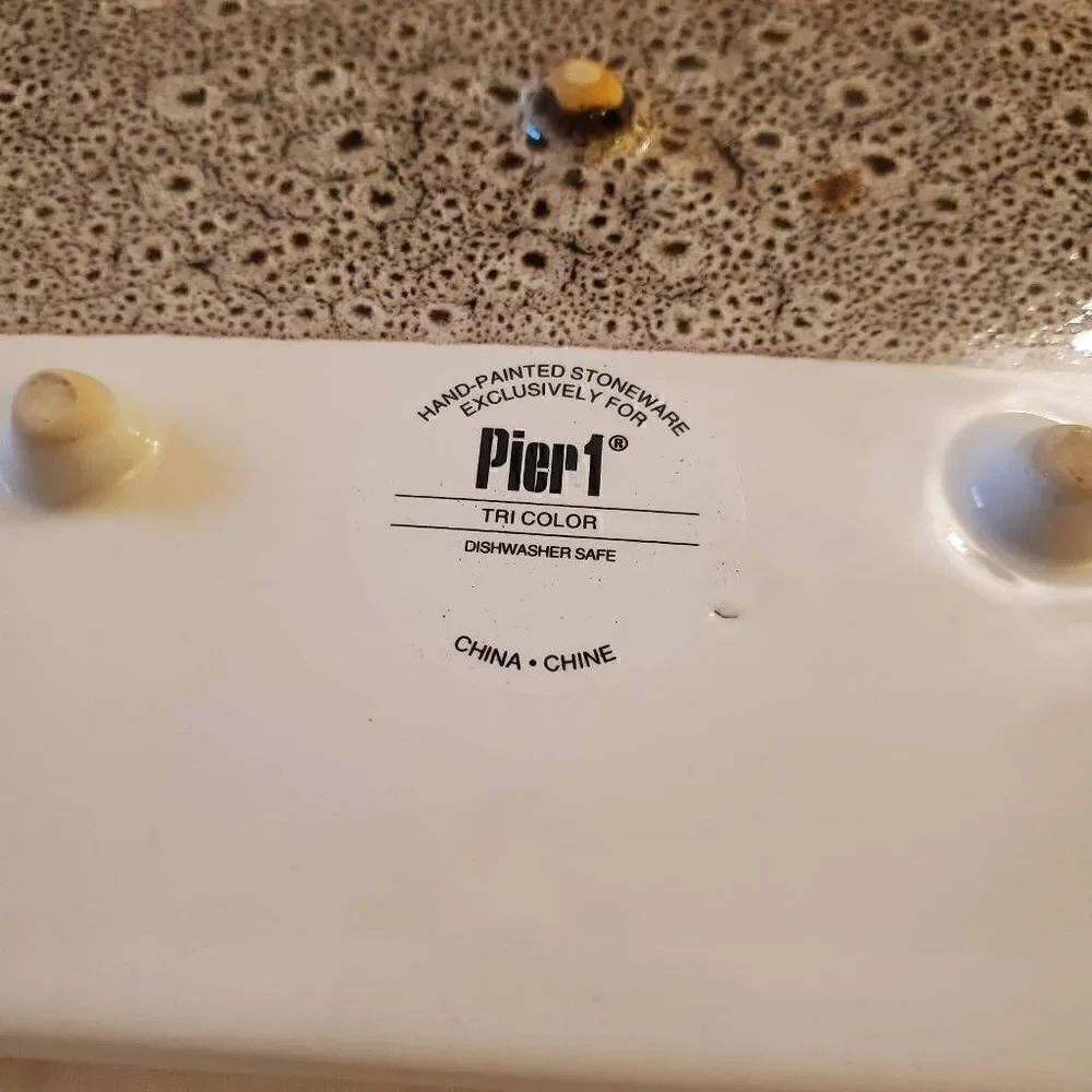Pier 1 Tricolor kitchen pot trivet